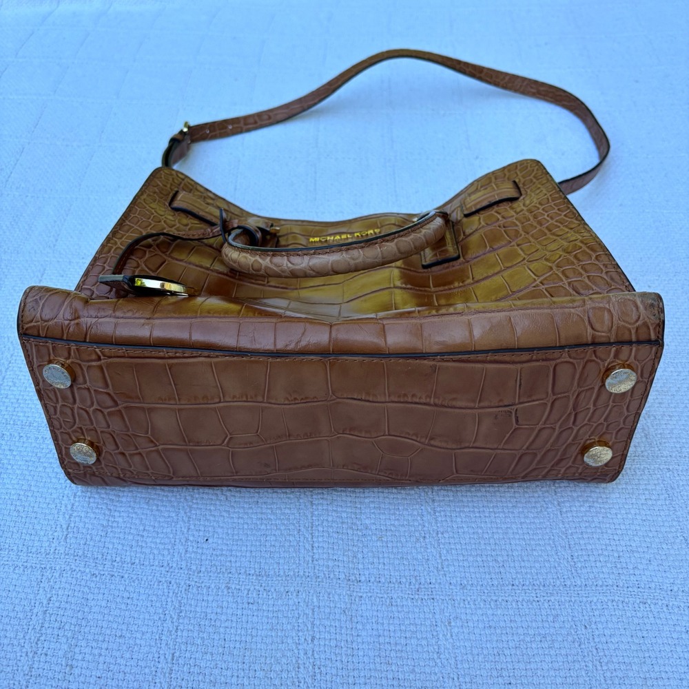 Michael Kors Dillon Tan Brown Crocodile Embossed Crossbody Satchel Tote Bag - Picture 3 of 8